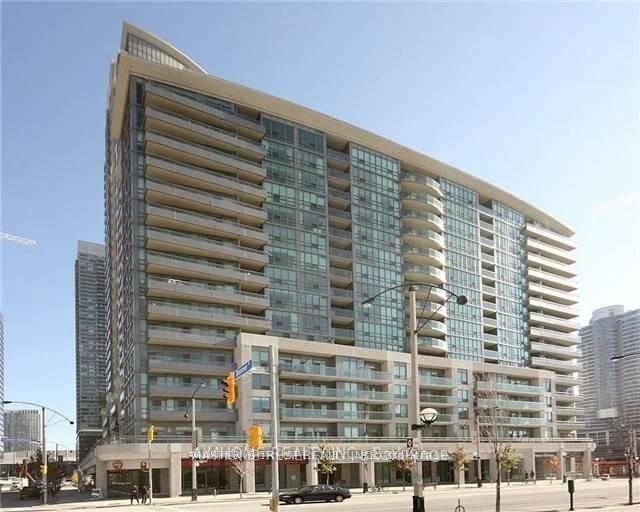 51 Lower Simcoe St 02 Property Photo 1