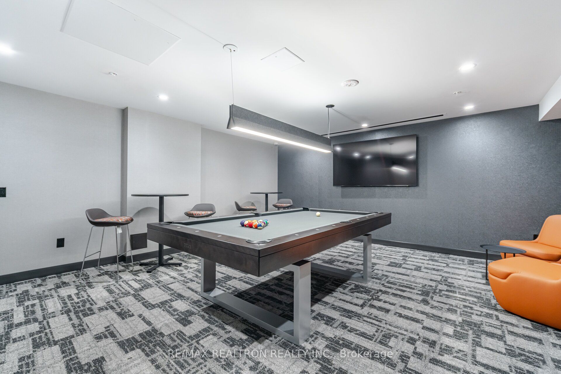 #1111 - 2525 Bathurst Street Property Photo 25