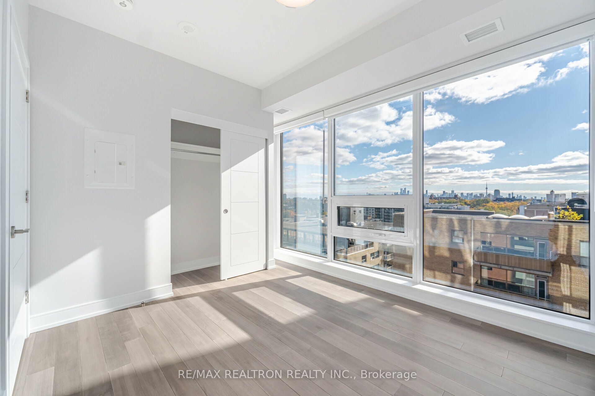 #1111 - 2525 Bathurst Street Property Photo 45