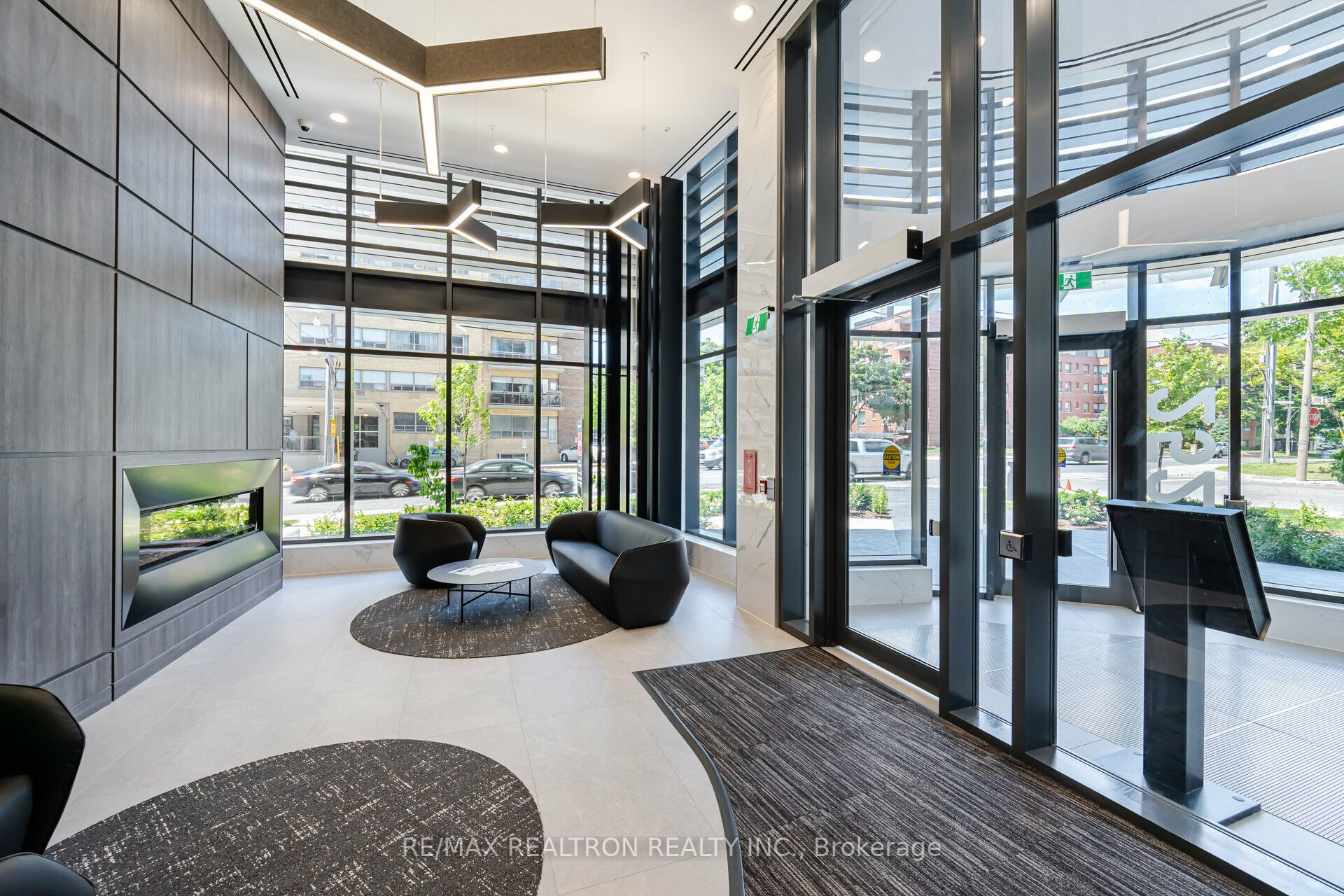 #1111 - 2525 Bathurst Street Property Photo 58