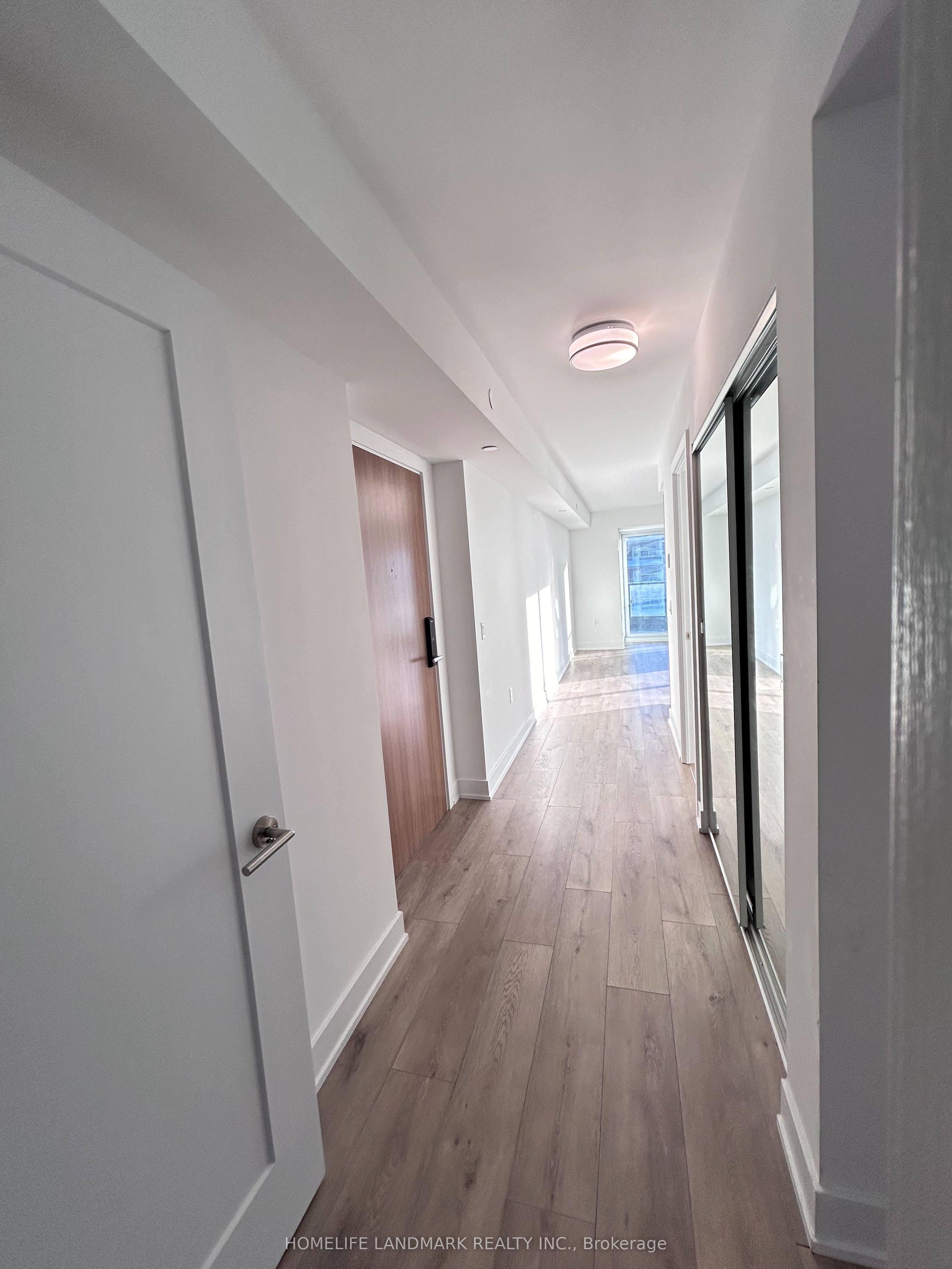 #1122 - 585 Bloor Street Property Photo 3