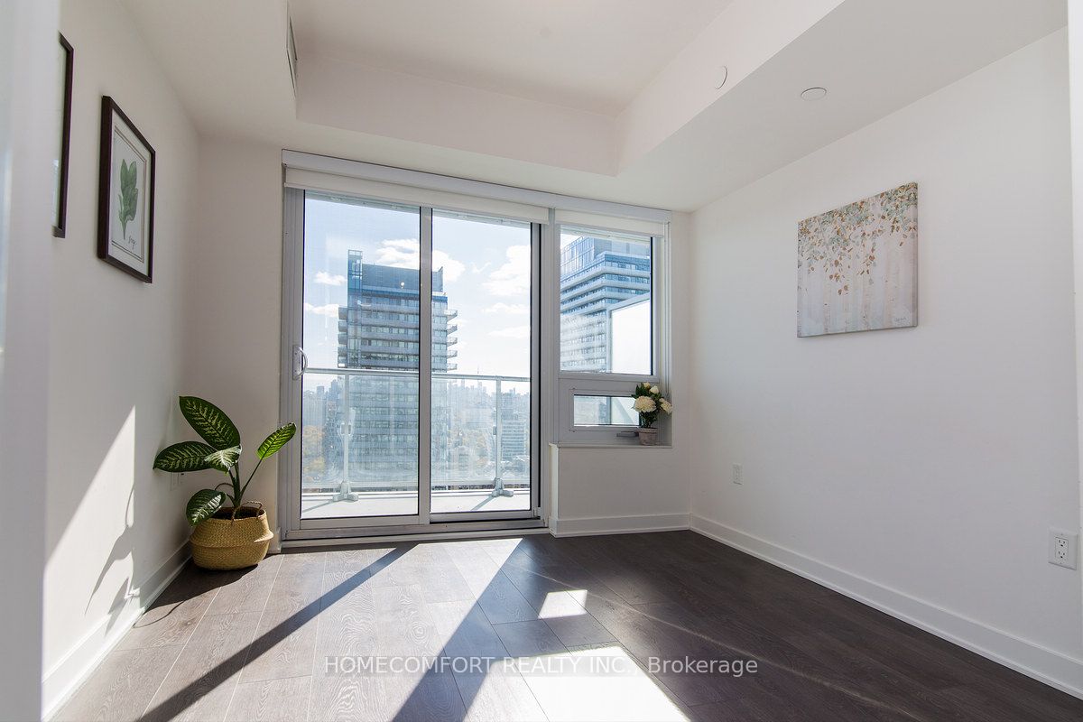 195 Redpath Ave 19 Property Photo 12