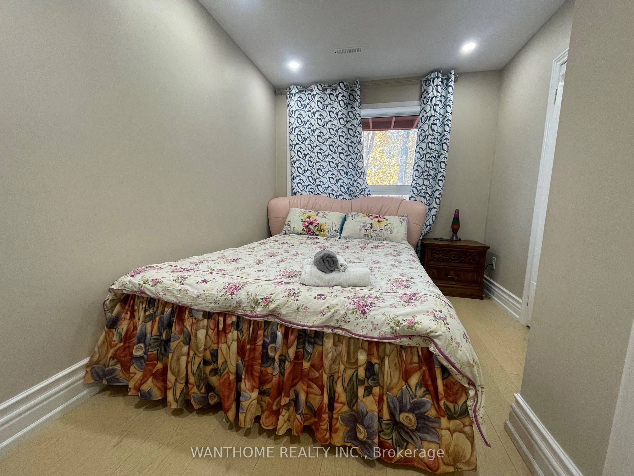 62 Banstock Drive Property Photo 2