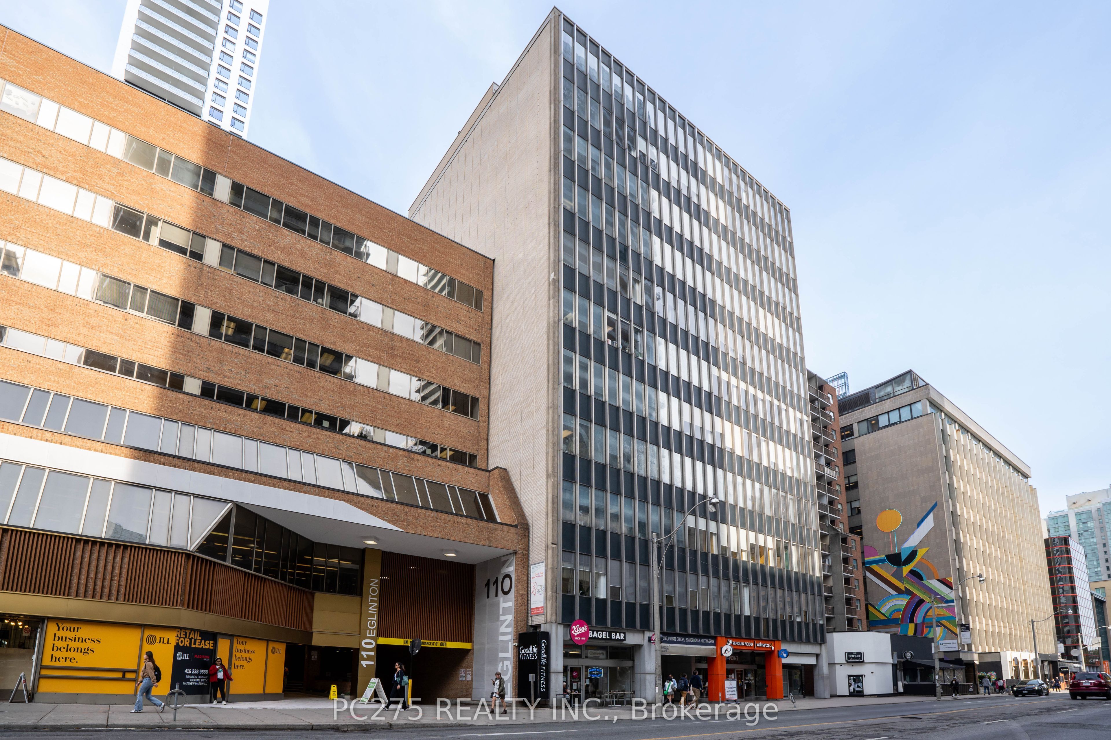 #900 - 120 Eglinton Avenue Property Photo 1