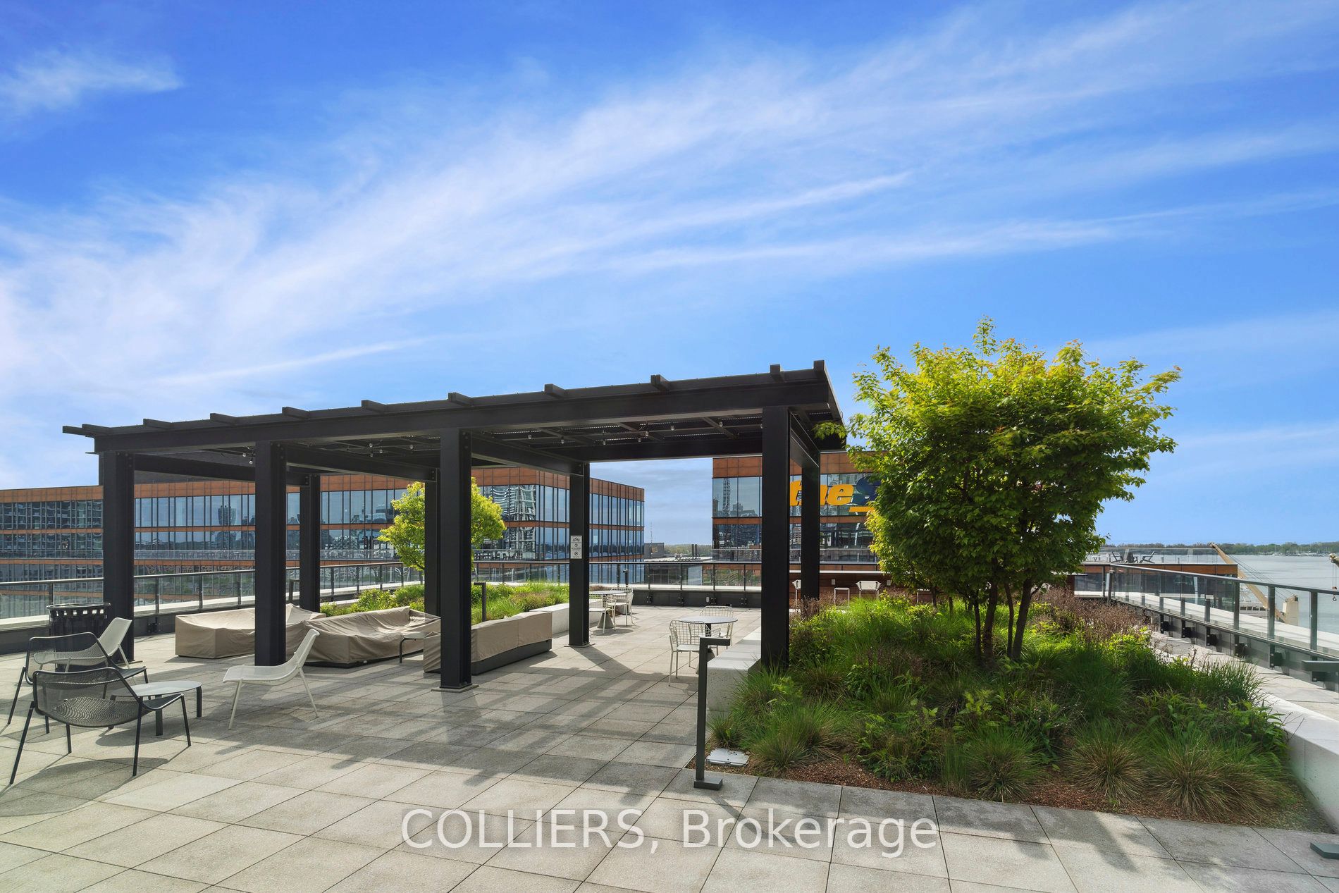 #615 - 130 Queens Quay Property Photo 10