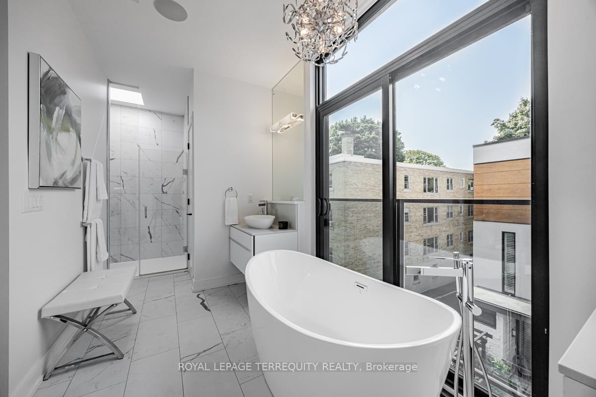 #c - 123 Roselawn Avenue Property Photo 23