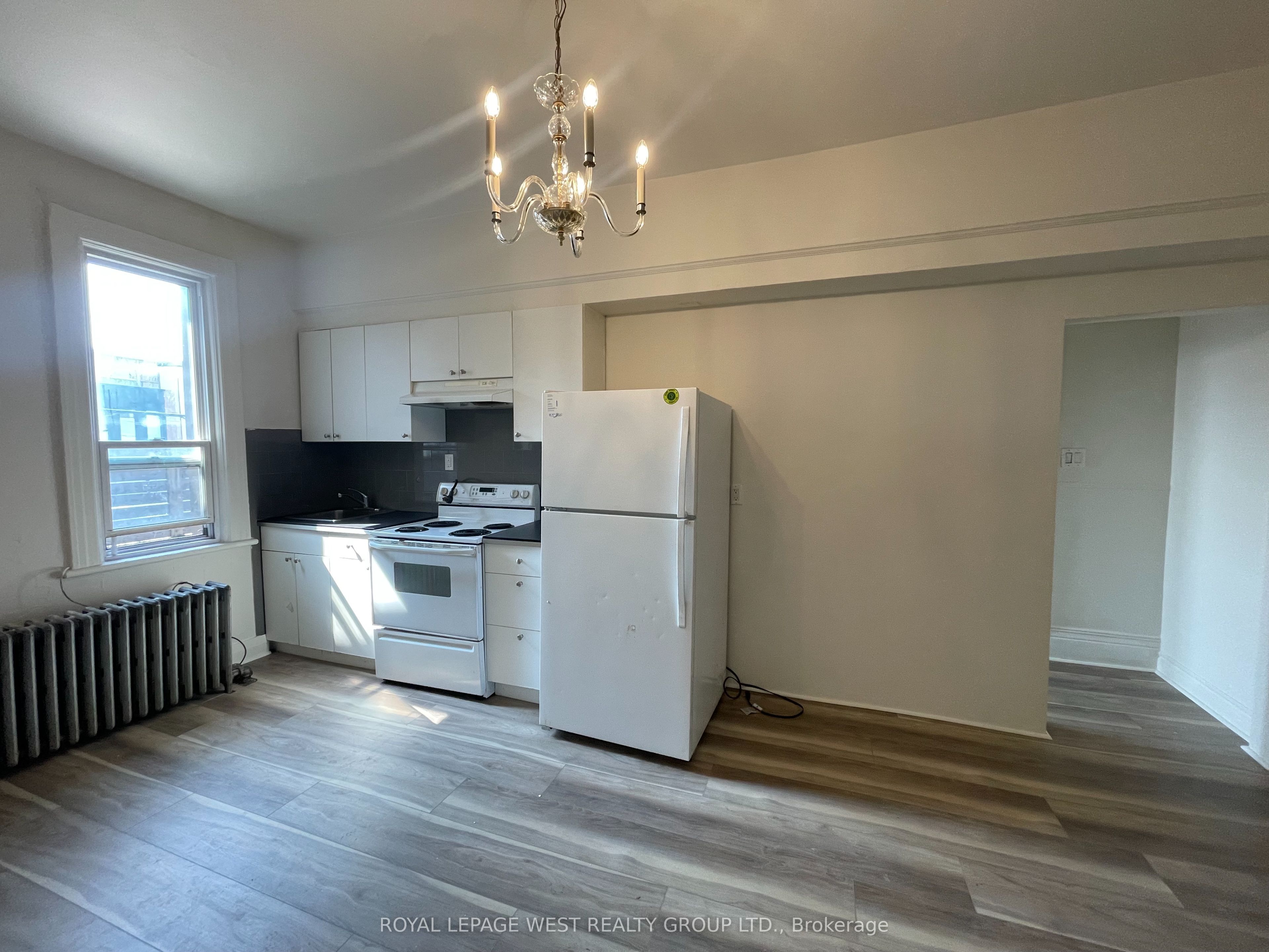 #unit #2 - 1159 Dundas Street Property Photo 5