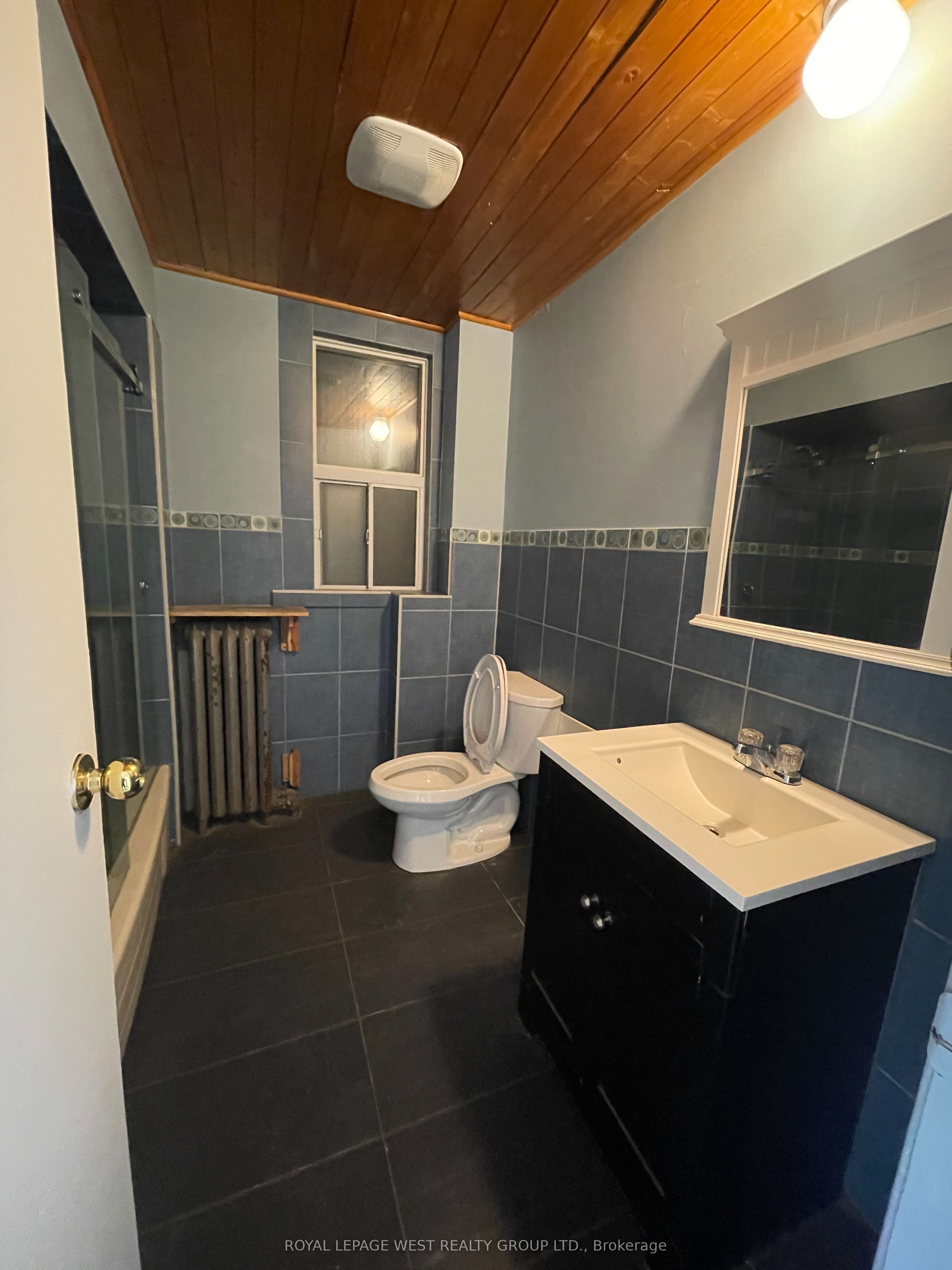 #unit #2 - 1159 Dundas Street Property Photo 8