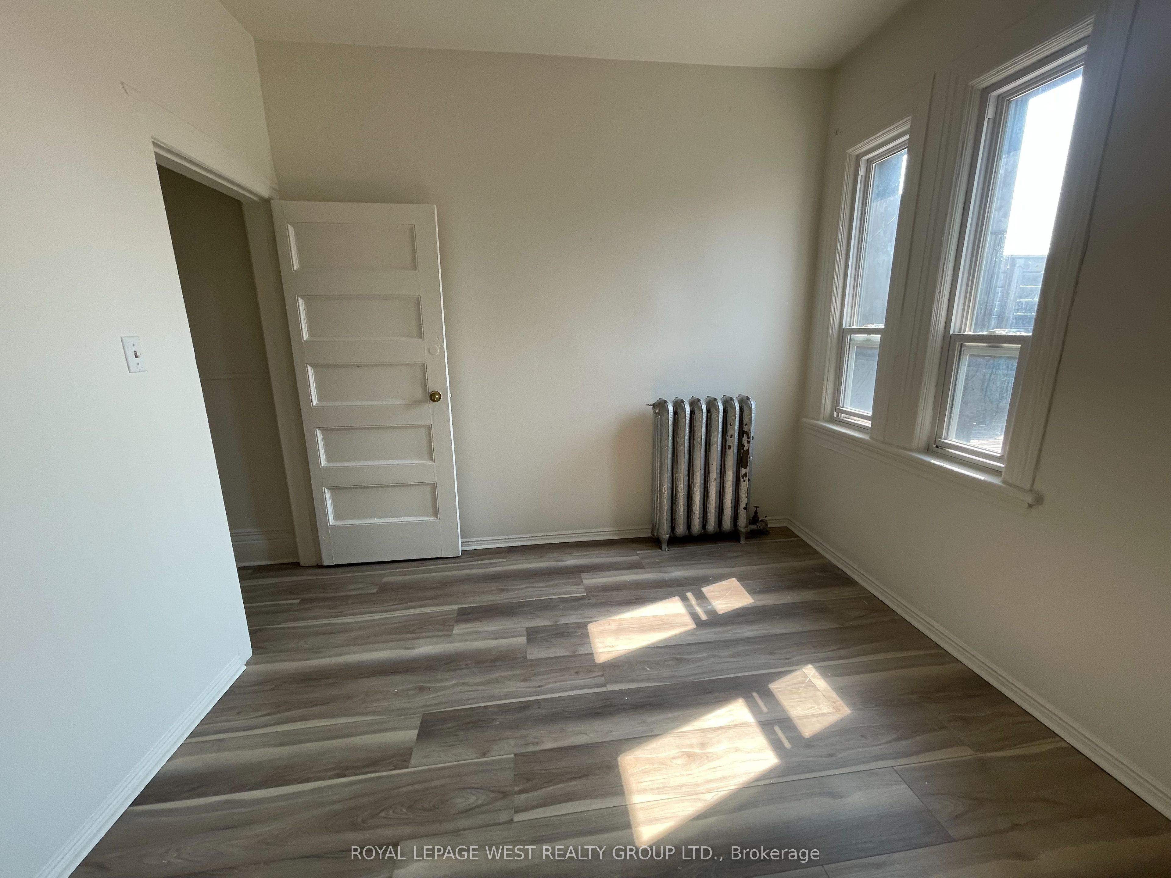 #unit #2 - 1159 Dundas Street Property Photo 11