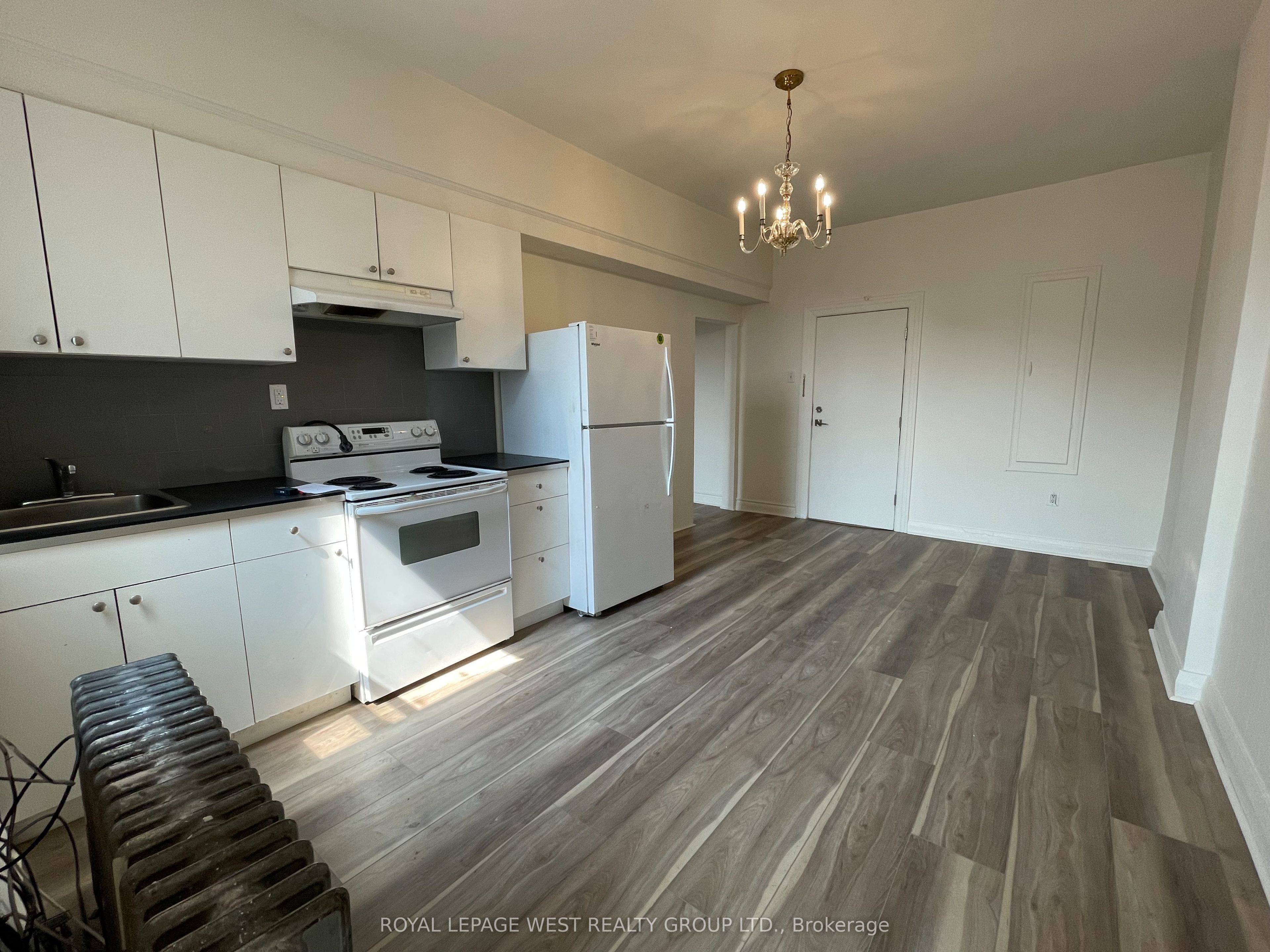 #unit #2 - 1159 Dundas Street Property Photo 18