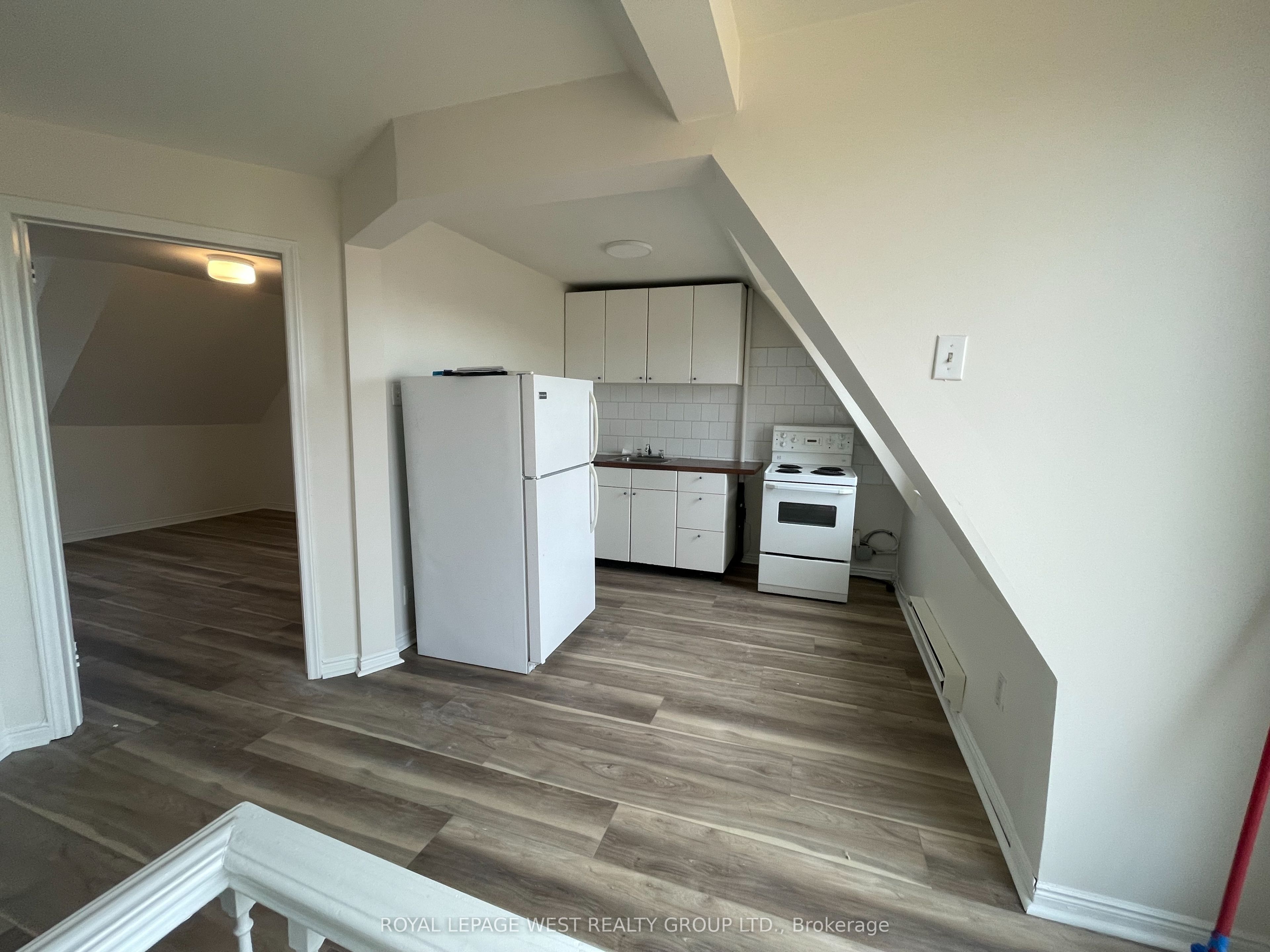 #unit #3 - 1159 Dundas Street Property Photo 6