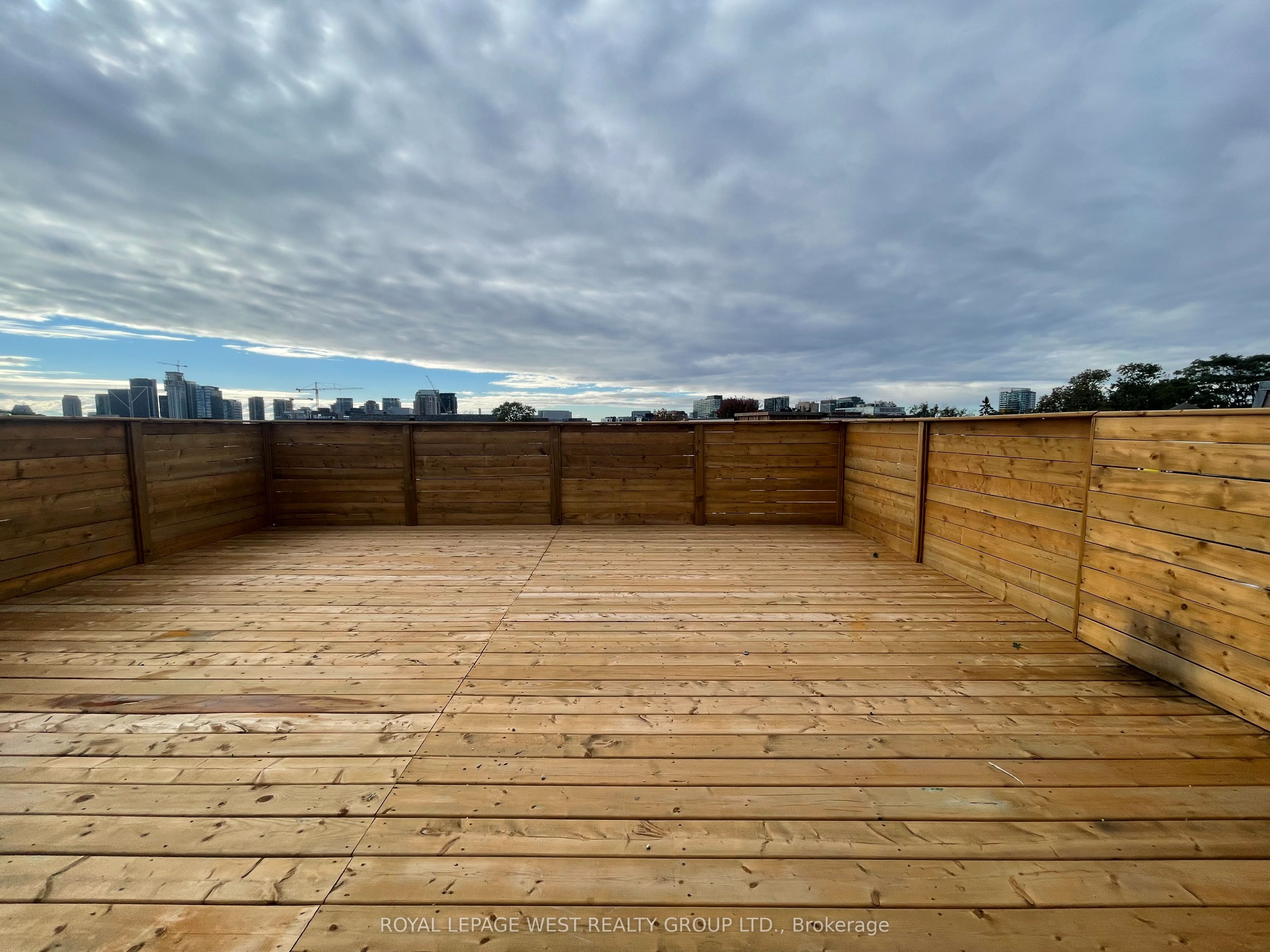#unit #3 - 1159 Dundas Street Property Photo 8