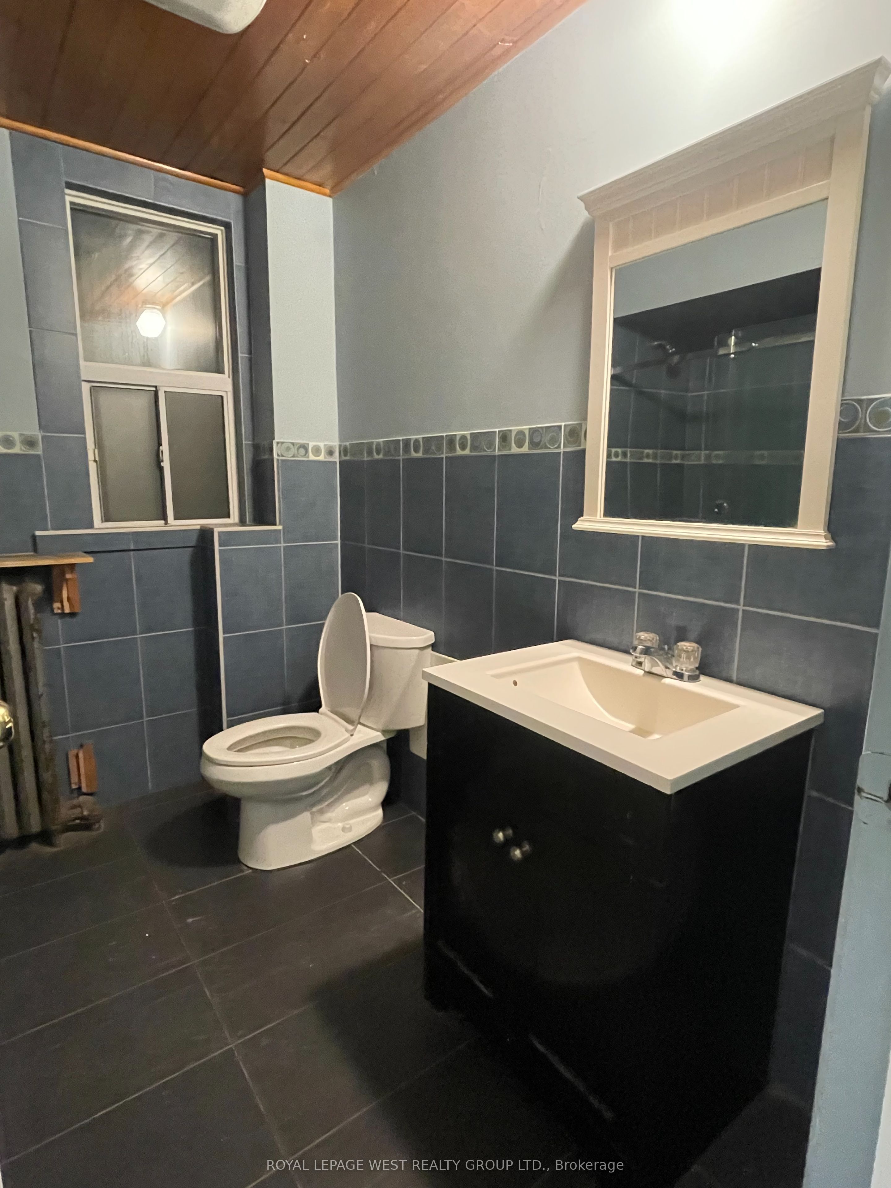#unit #3 - 1159 Dundas Street Property Photo 14