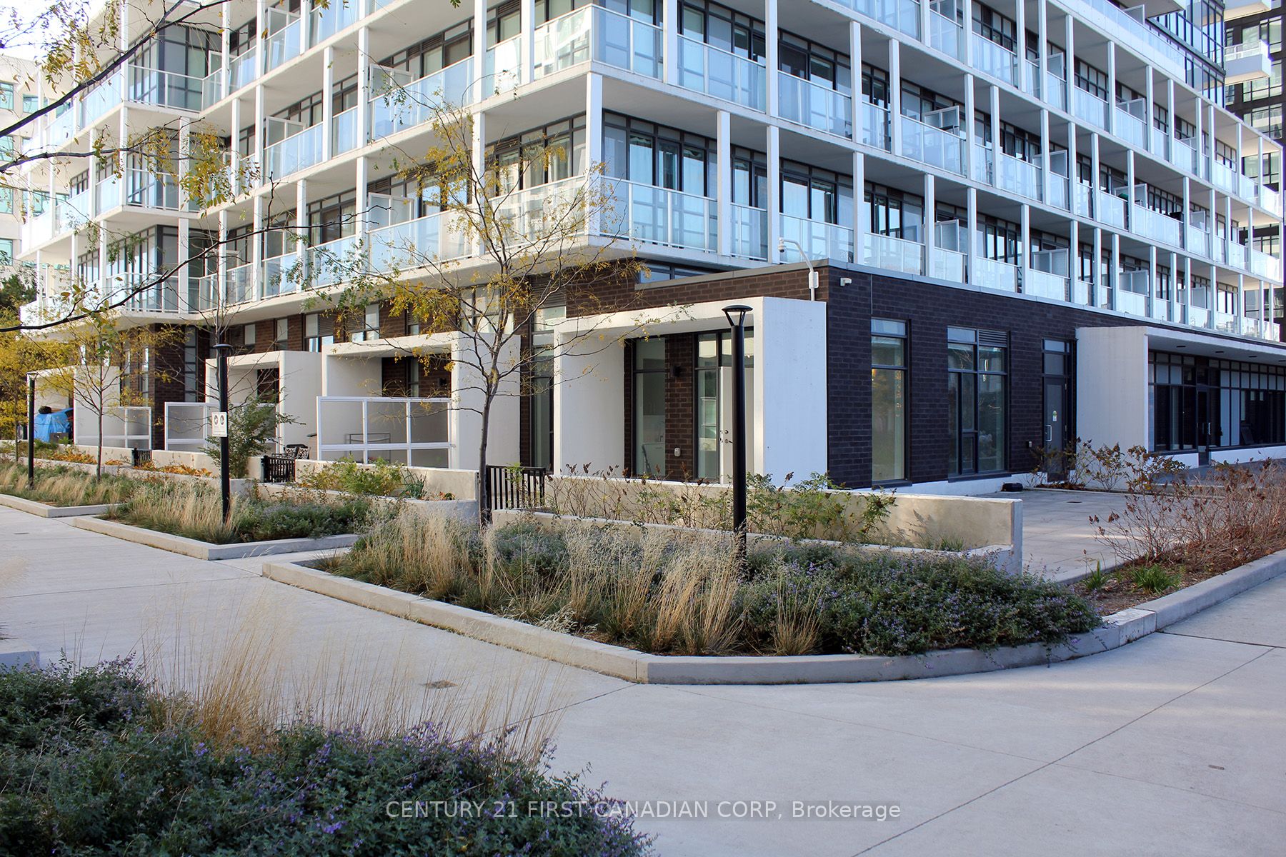 #107 - 180 Fairview Mall Drive Property Photo 10