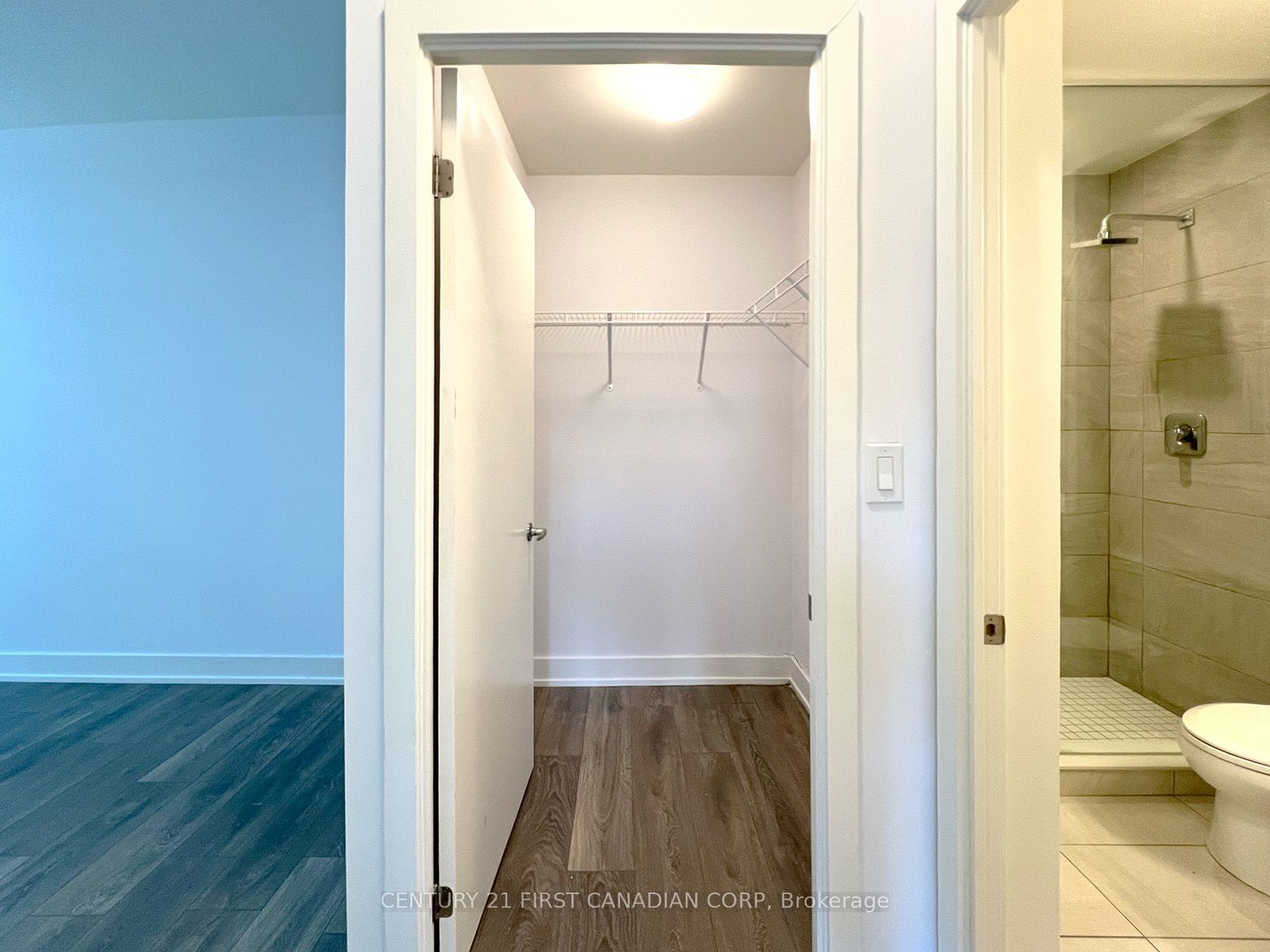 #107 - 180 Fairview Mall Drive Property Photo 20