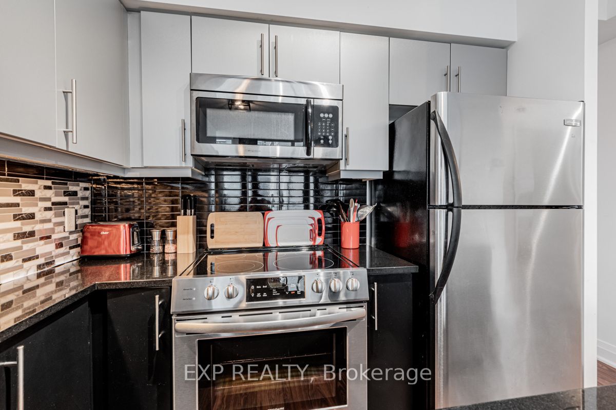 #502 - 83 Redpath Avenue Property Photo 5