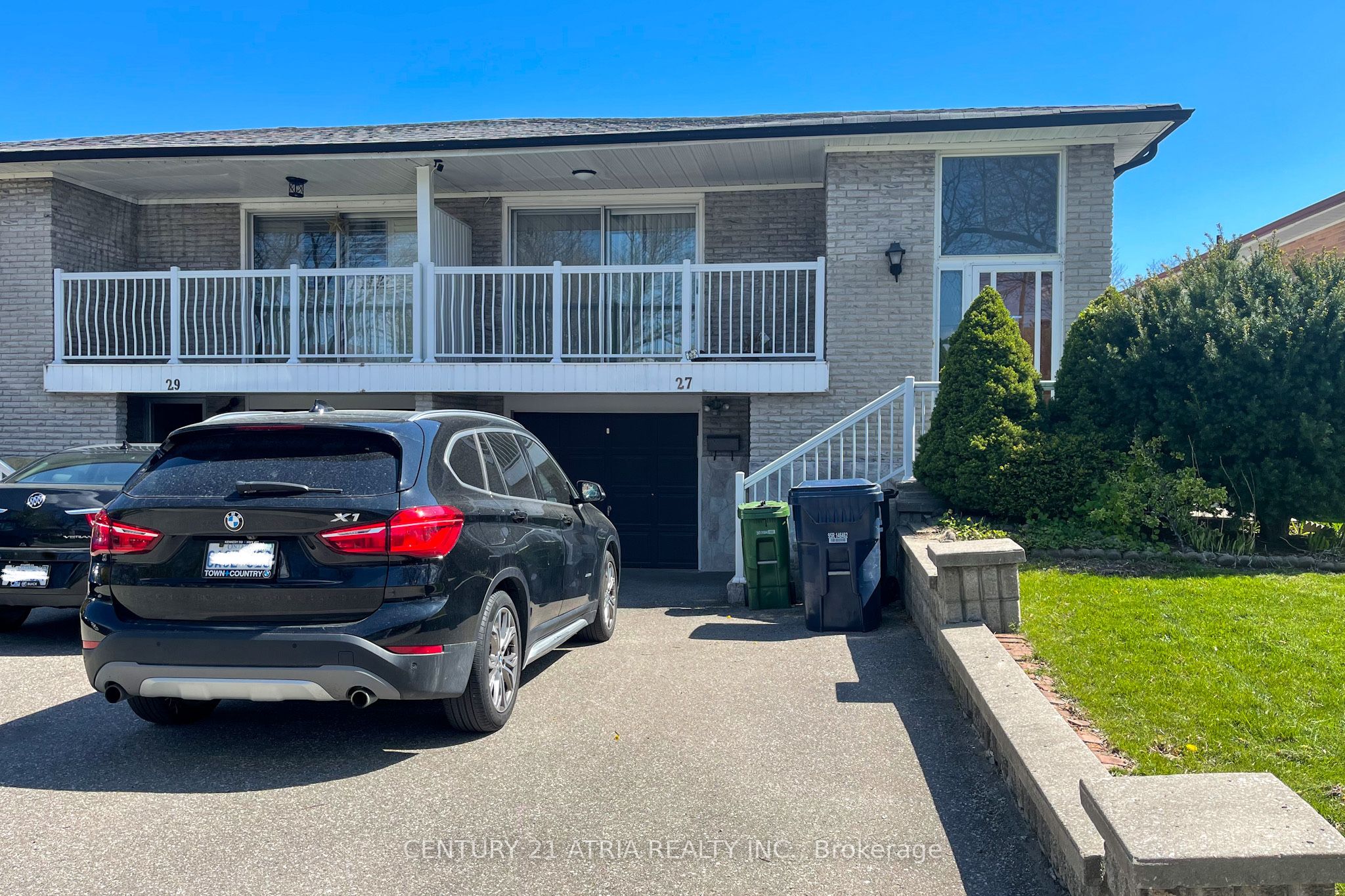 #lower - 27 Pindar Crescent Property Photo 1