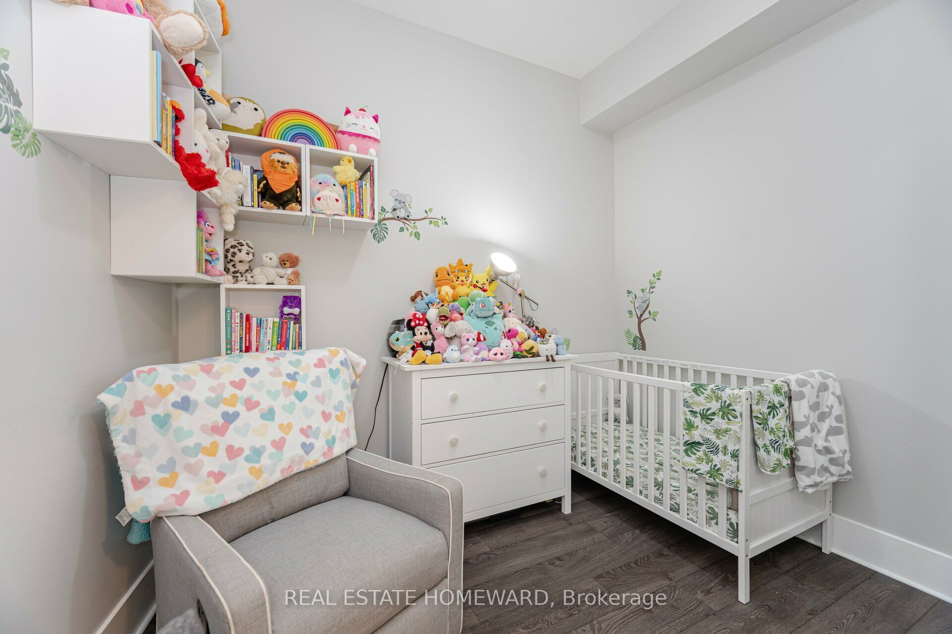 #902 - 29 Queens Quay Property Photo 33