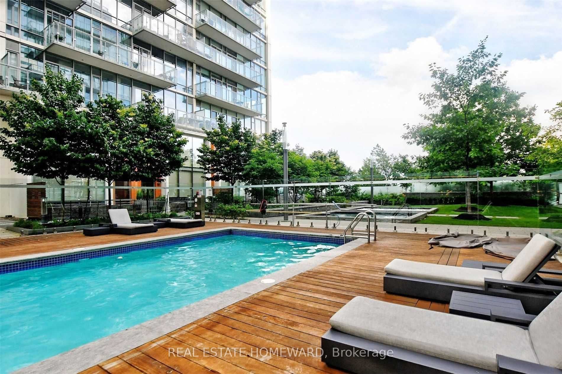 #902 - 29 Queens Quay Property Photo 38