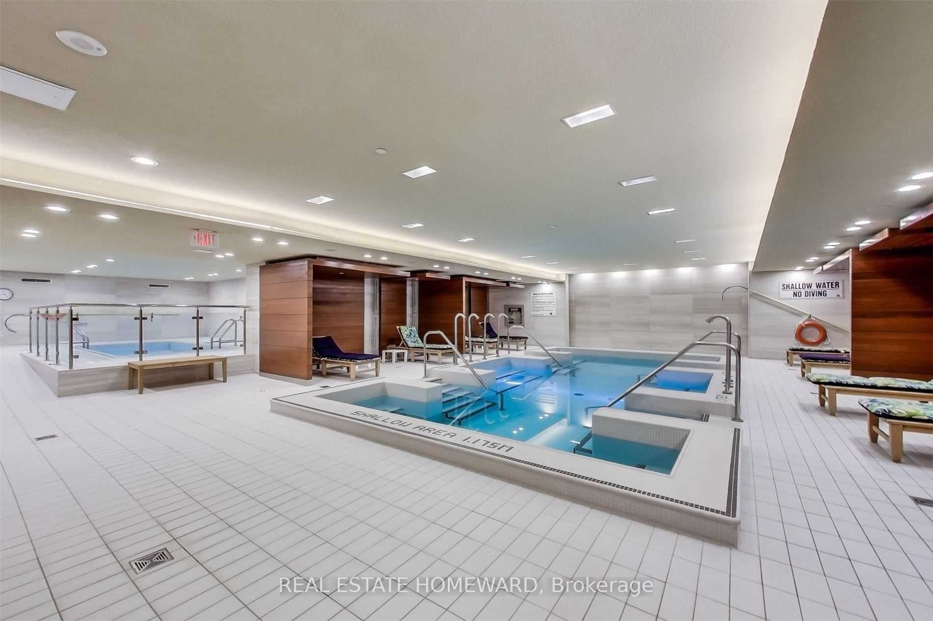 #902 - 29 Queens Quay Property Photo 41