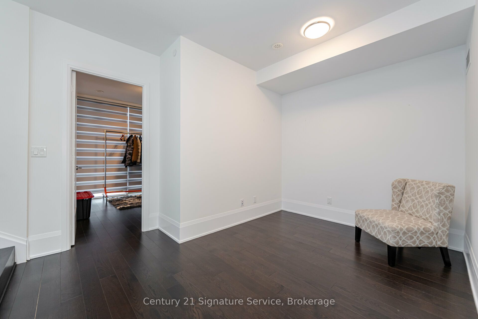 #th05 - 101 Erskine Avenue Property Photo 23