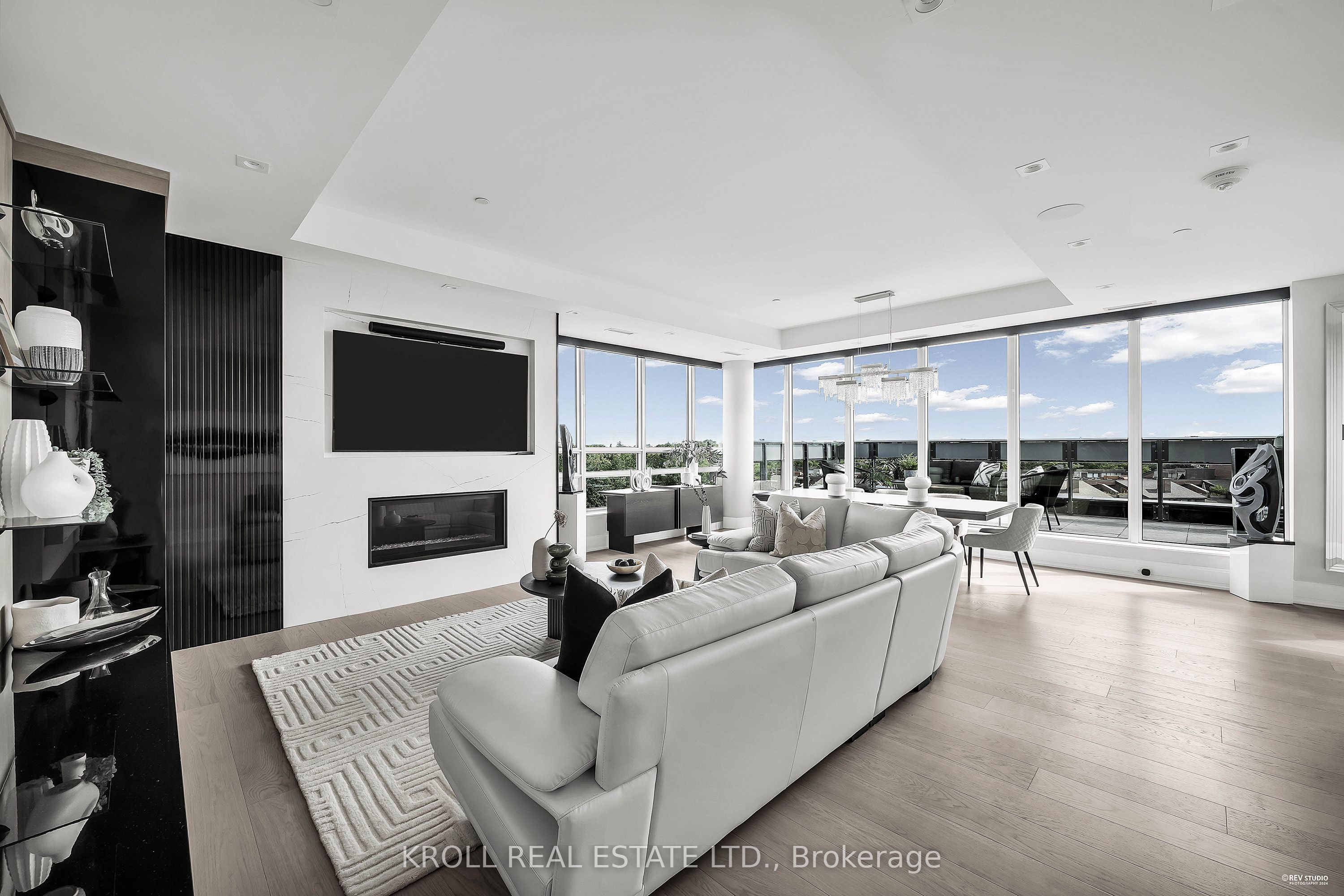 #703 - 355 Bedford Park Avenue Property Photo 2