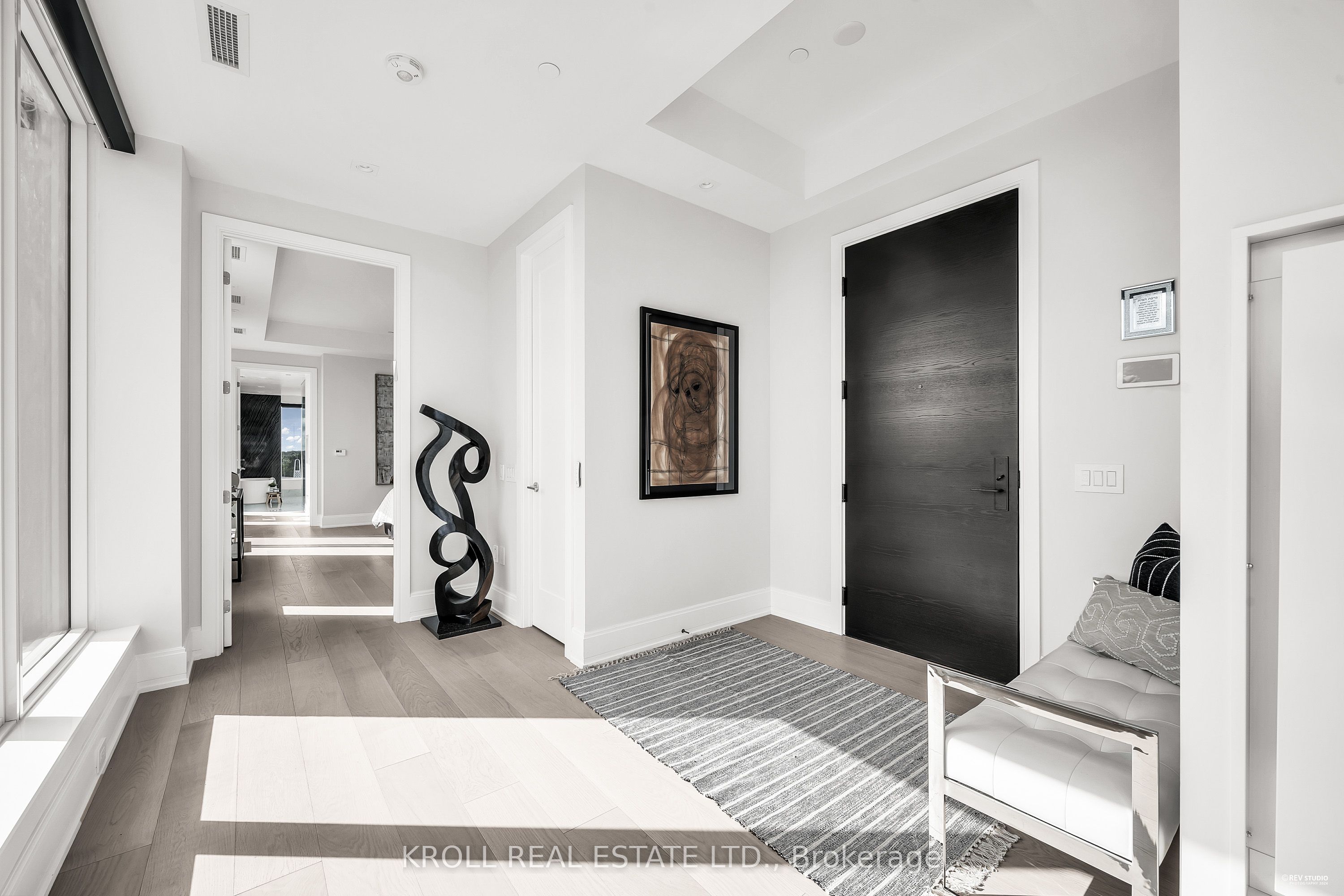 #703 - 355 Bedford Park Avenue Property Photo 16