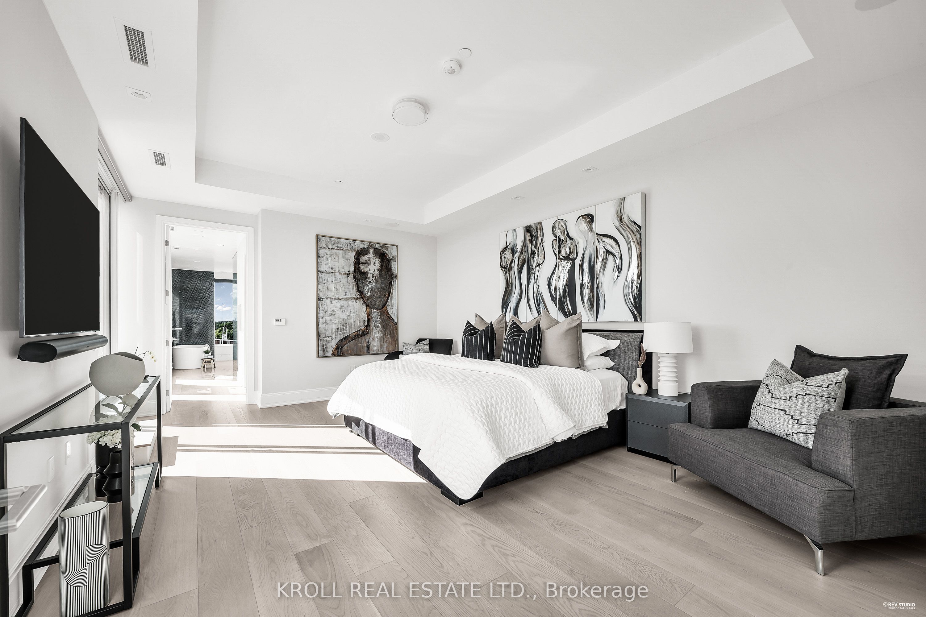 #703 - 355 Bedford Park Avenue Property Photo 17