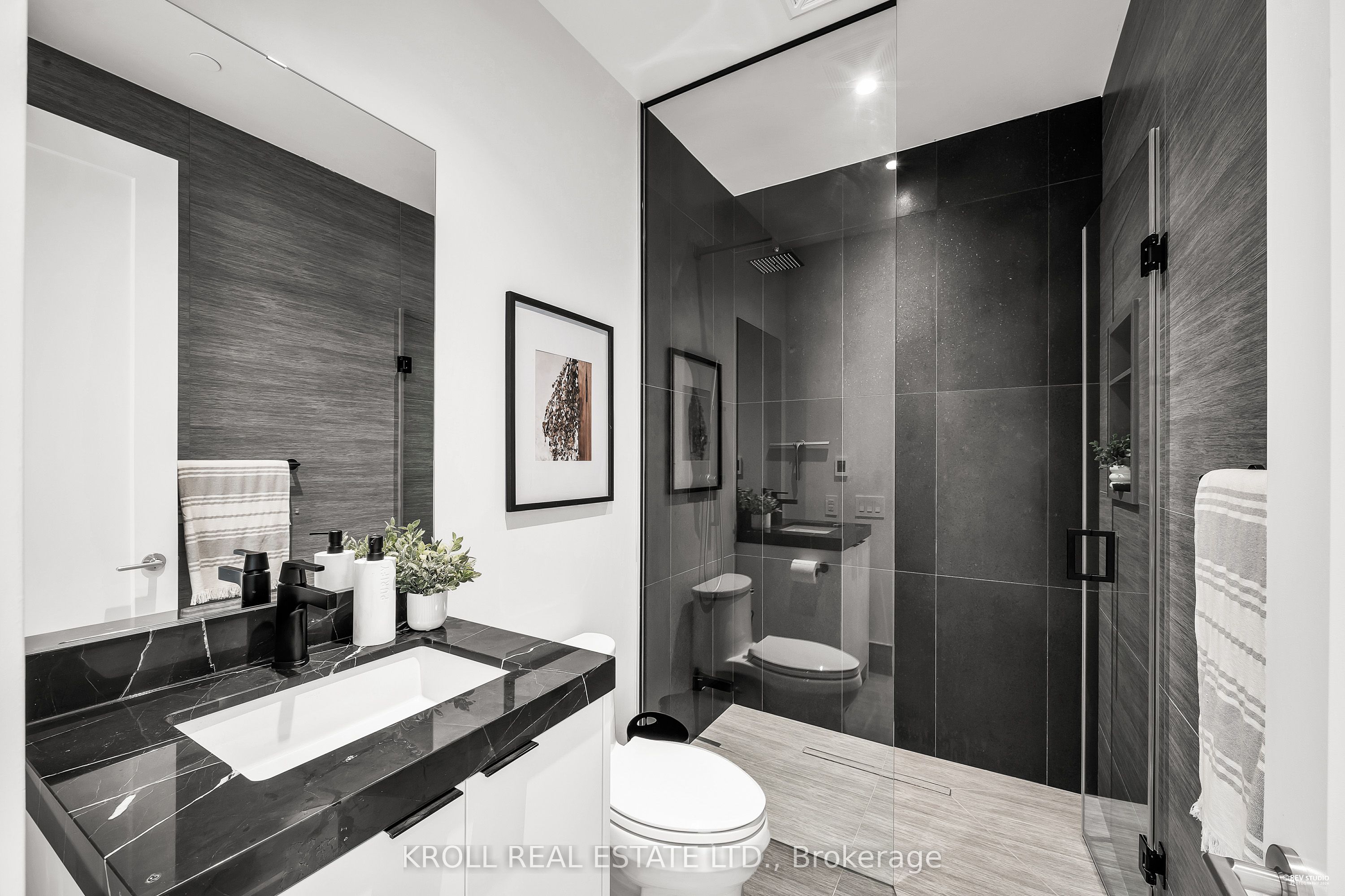 #703 - 355 Bedford Park Avenue Property Photo 29