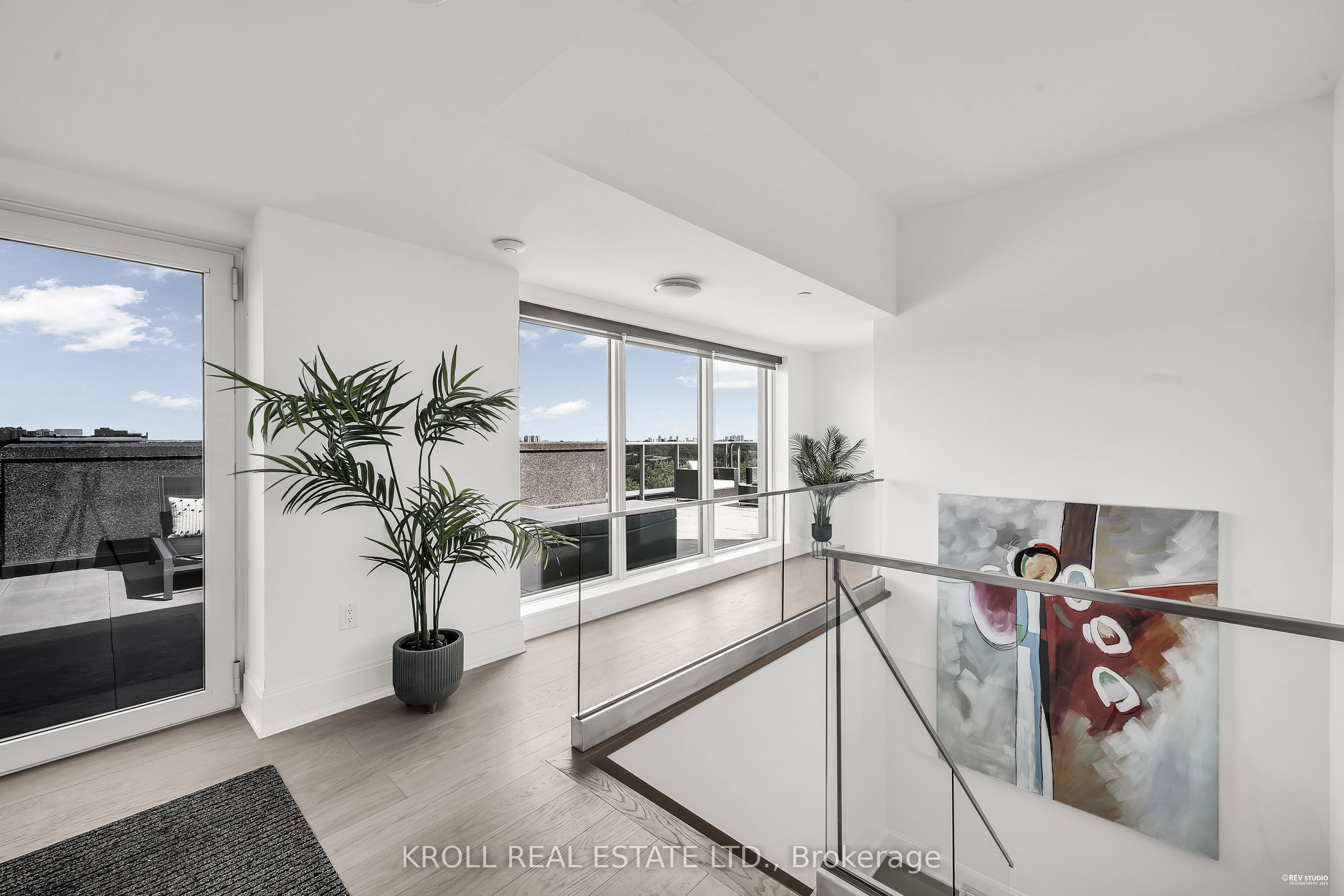 #703 - 355 Bedford Park Avenue Property Photo 32