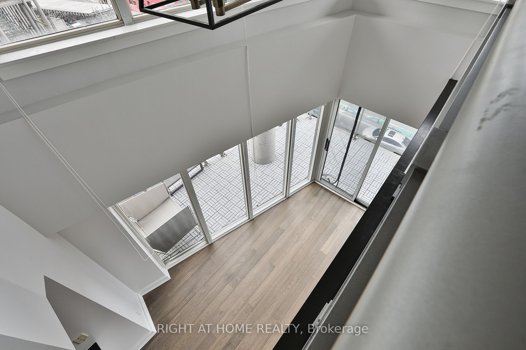 #408 - 255 Richmond Street Property Photo 25