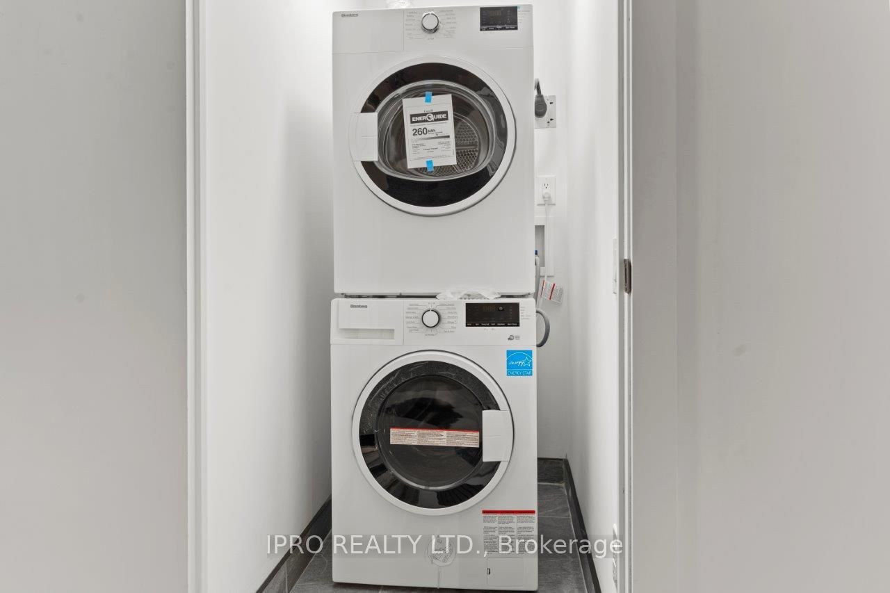 #25 - 12 Dervock Crescent Property Photo 17