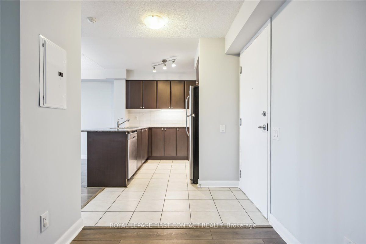 #405 - 525 Wilson Avenue Property Photo 23