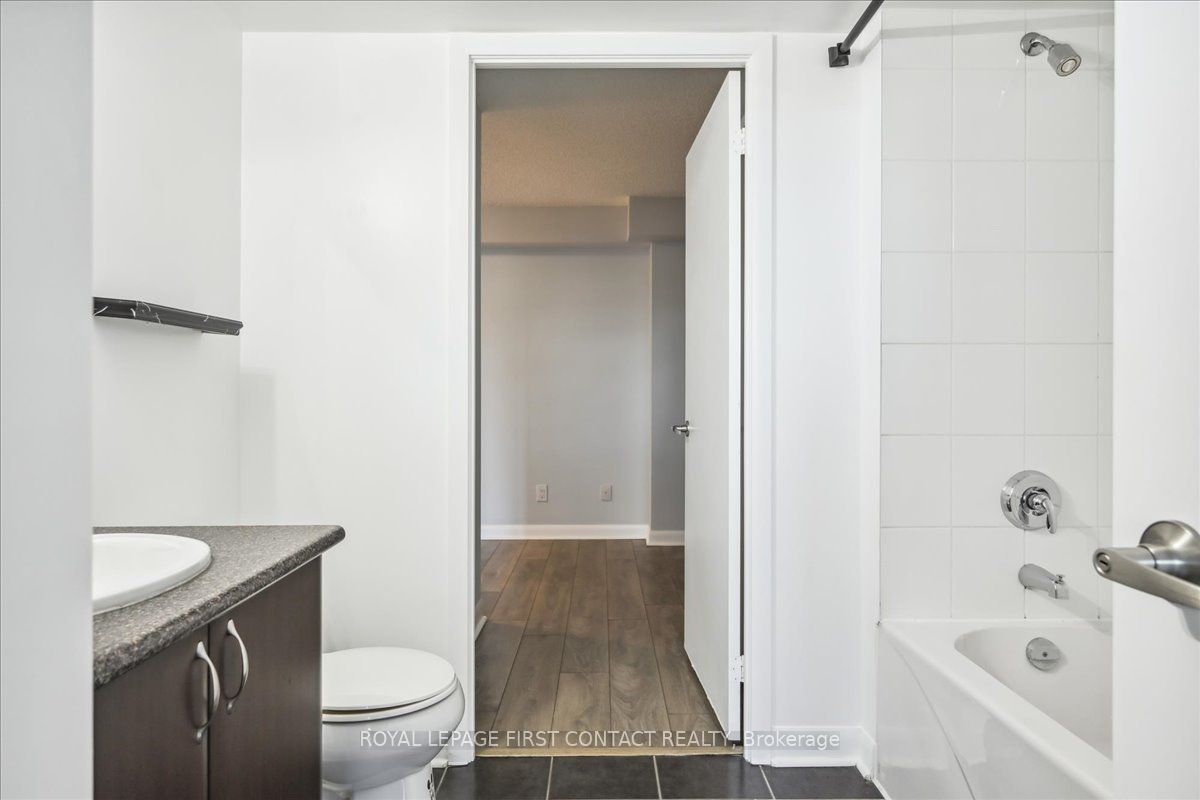 #405 - 525 Wilson Avenue Property Photo 25