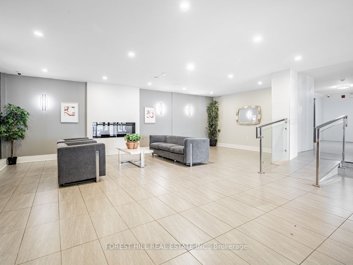 #202 - 2 Regal Road Property Photo 3