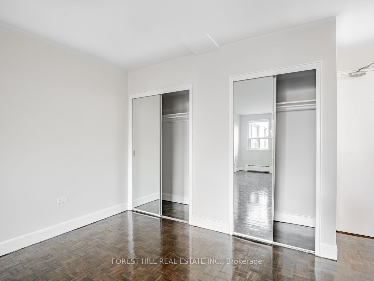 #202 - 2 Regal Road Property Photo 6