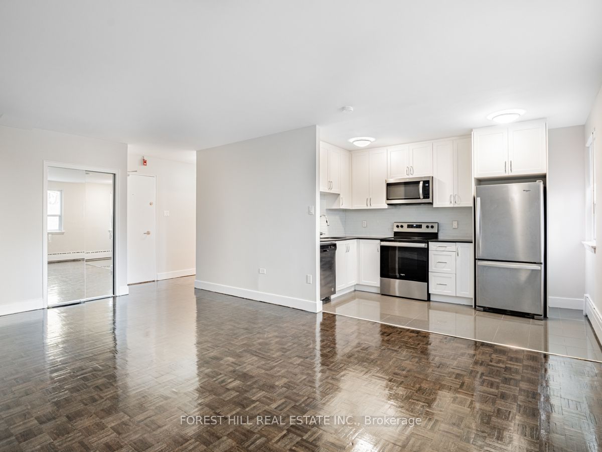 #202 - 2 Regal Road Property Photo 11