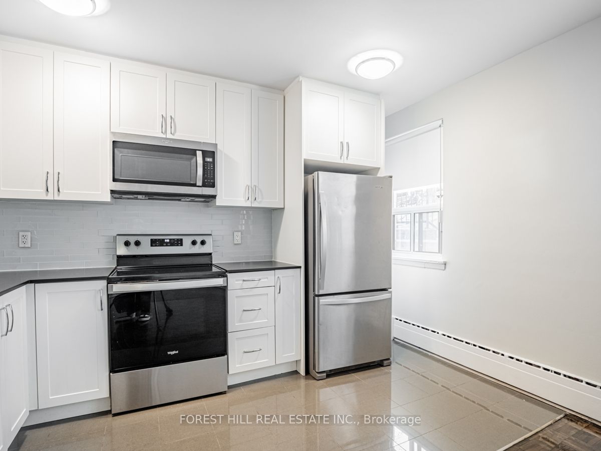#202 - 2 Regal Road Property Photo 13