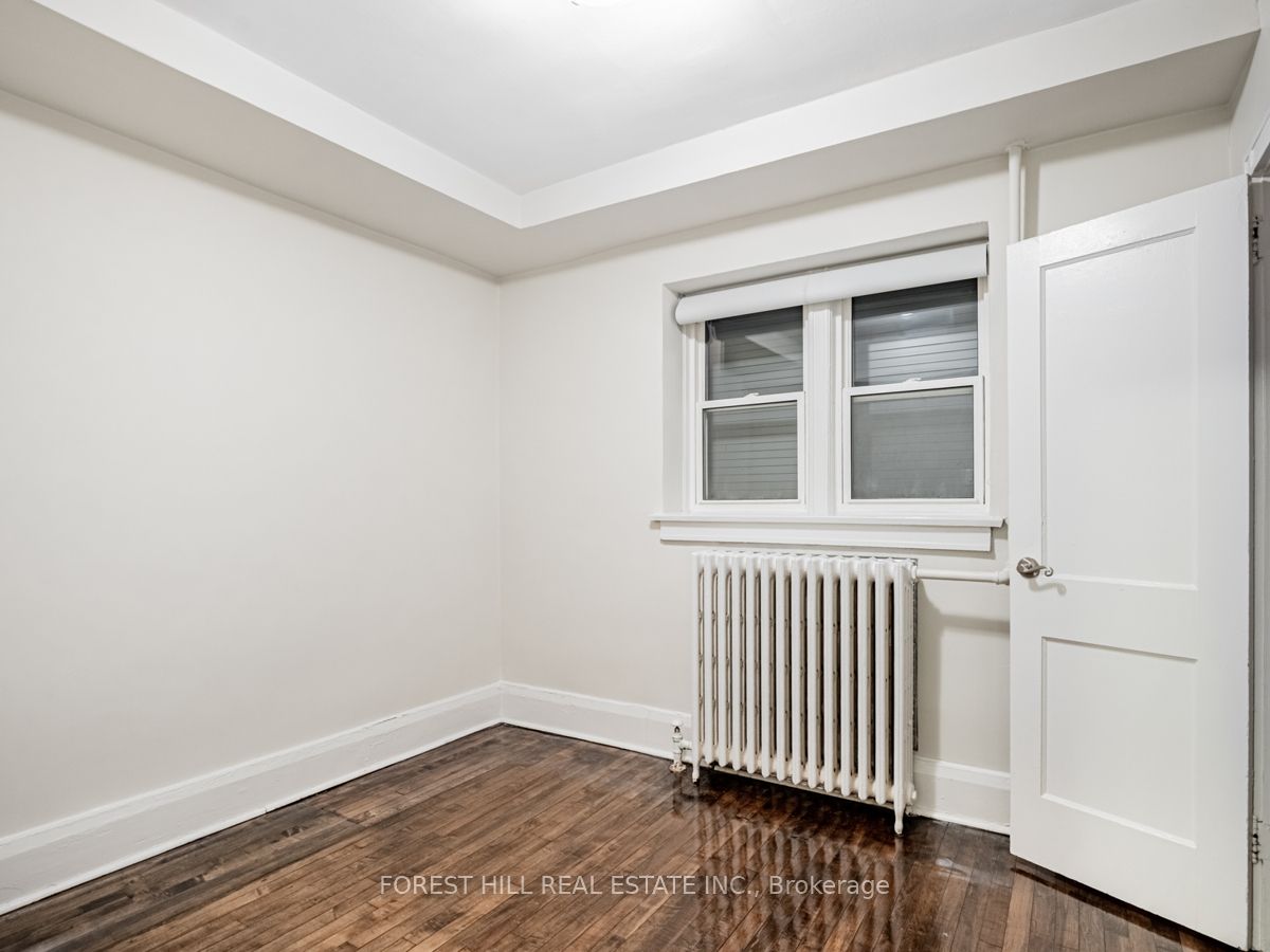 #03 - 310 Lonsdale Road Property Photo 10