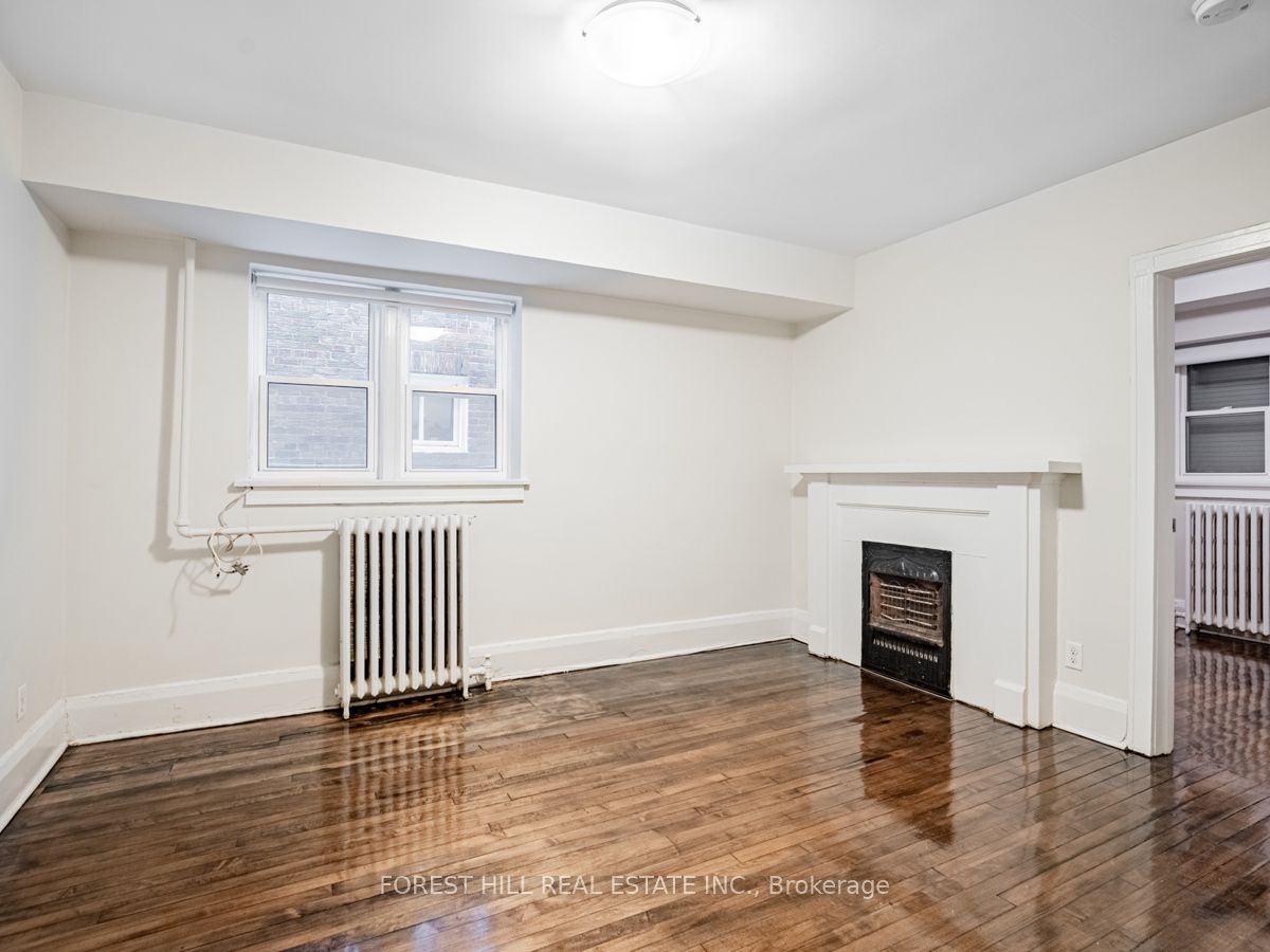 #03 - 310 Lonsdale Road Property Photo 11