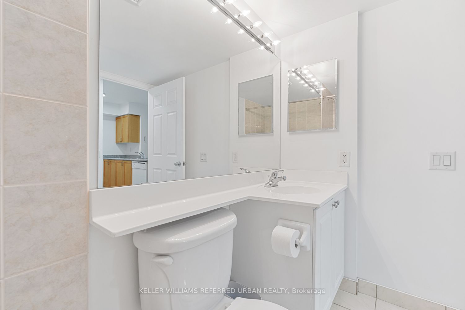 #1002 - 155 Beecroft Road Property Photo 29