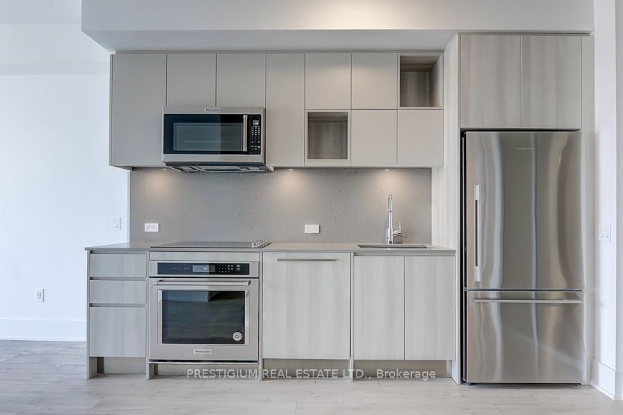 #321 - 118 Merchants Wharf Avenue Property Photo 11