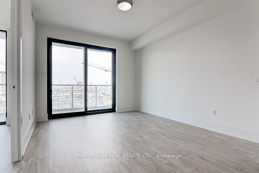 #321 - 118 Merchants Wharf Avenue Property Photo 18