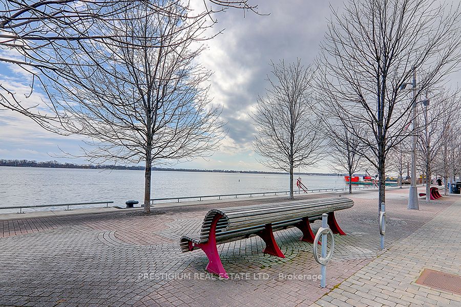 #321 - 118 Merchants Wharf Avenue Property Photo 29