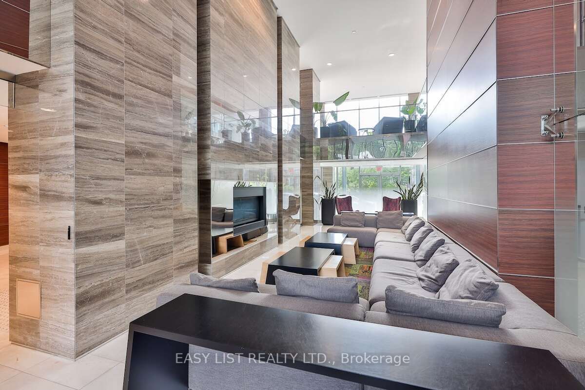 #n204 - 120 Bayview Avenue Property Photo 14