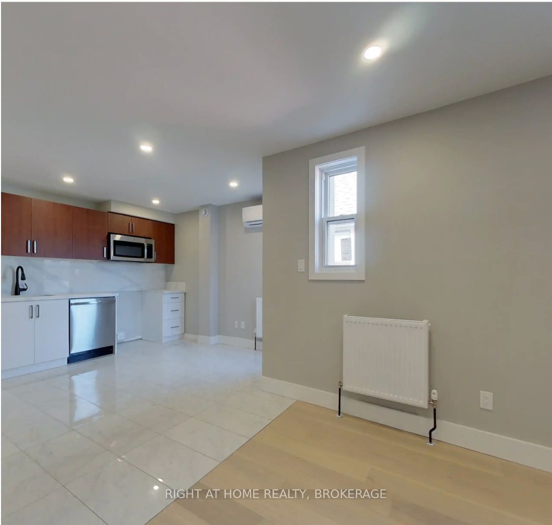#2 - 37 Somerset Avenue Property Photo 2