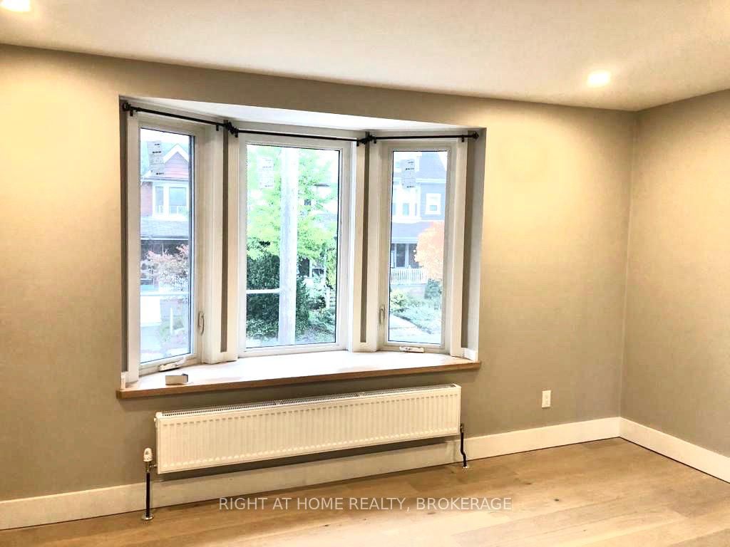 #2 - 37 Somerset Avenue Property Photo 3