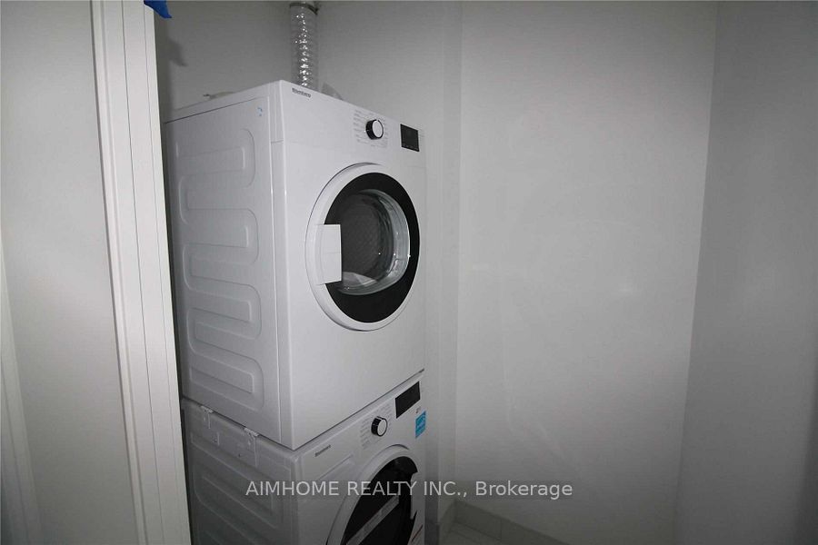 #4407 - 395 Bloor Street Property Photo 8