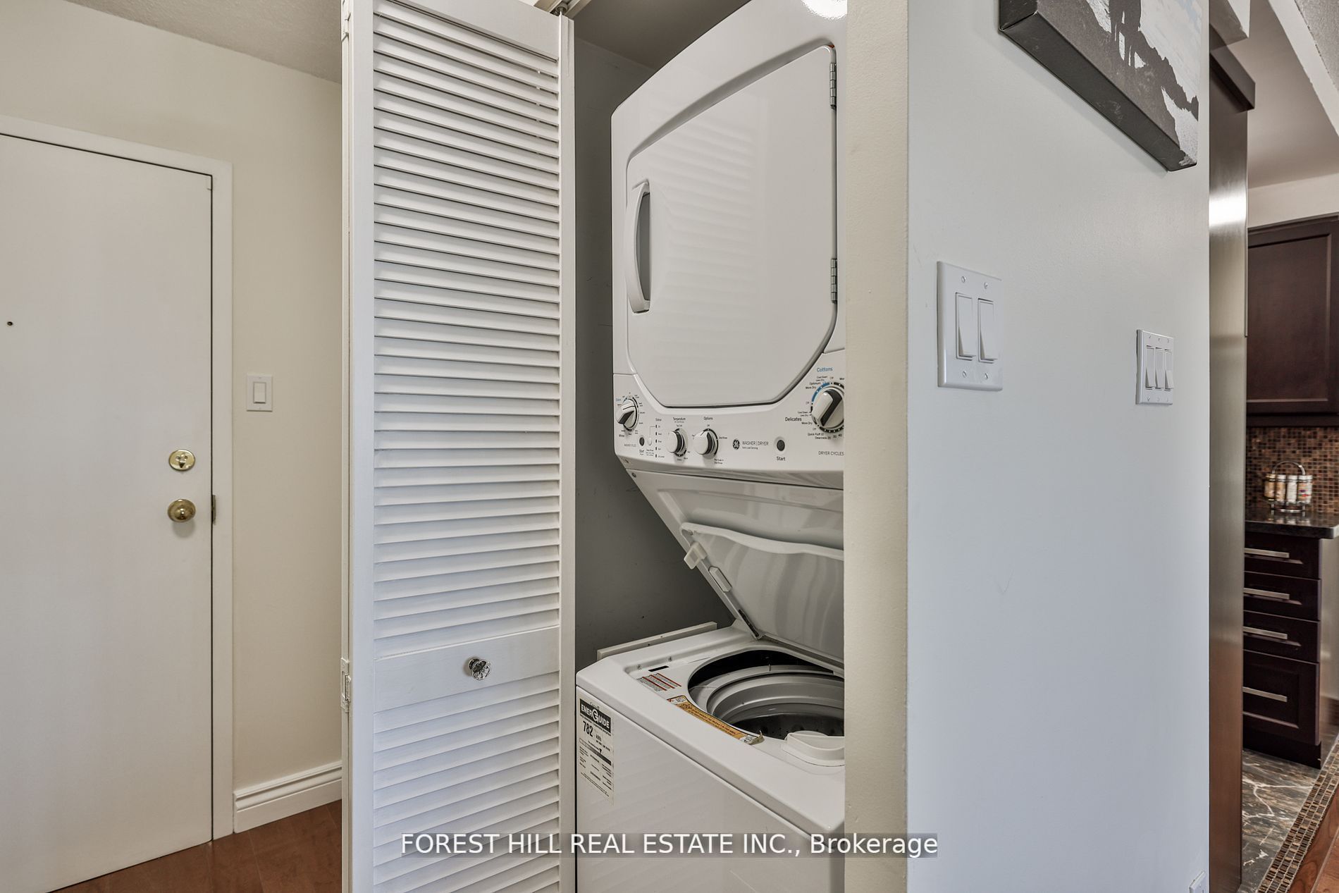 #503 - 117 Gerrard Street Property Photo 27