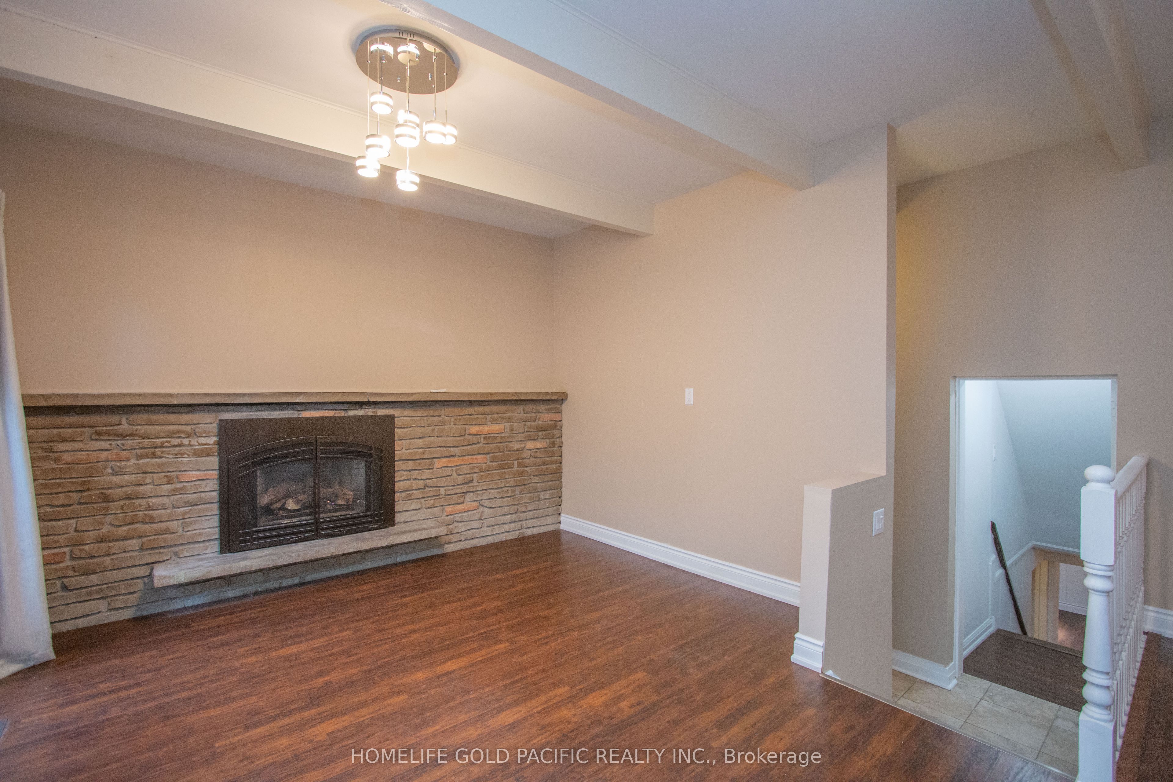 112 Anndale Drive Property Photo 13